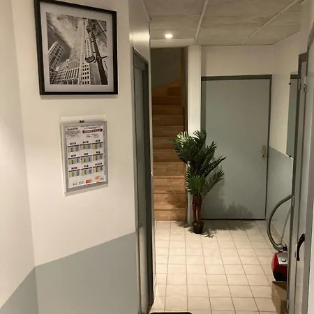 Meuble Proche Gare Et Centre Apartamento Reims